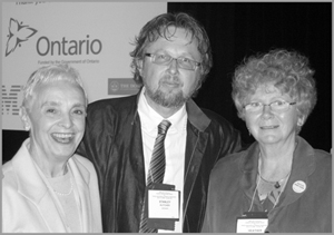 Jeanette Lewis, Stanley Kutcher and Heather Elbard